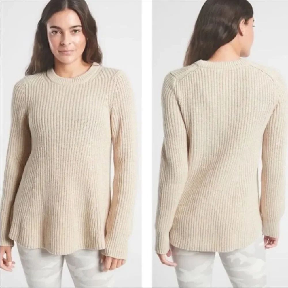 Athleta Sierra wool crew neck knit sweater in cream